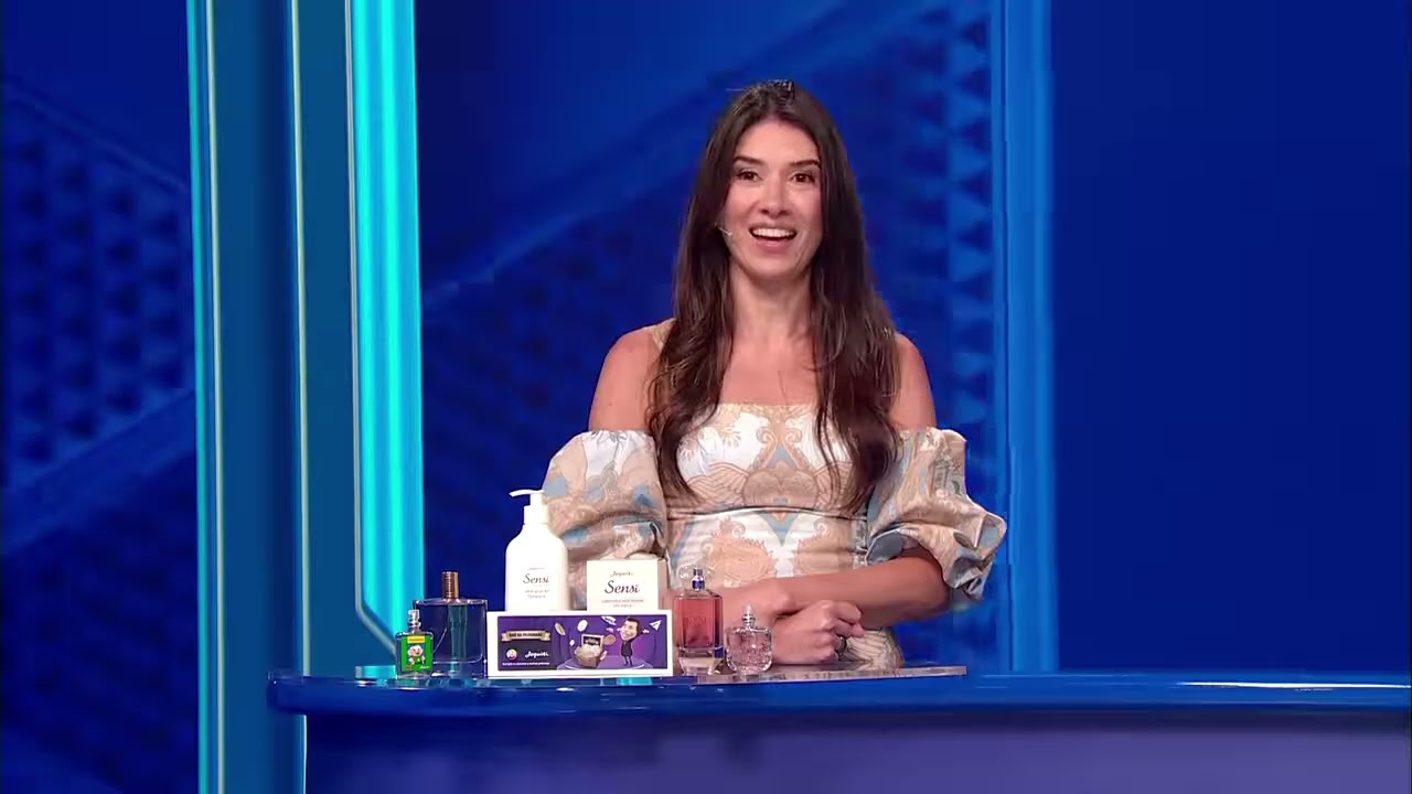 Opa!Opa!Ela voltou ao CANAL #euarturleandrobackstage 👸 Rebeca Abravanel ( #rebecaabravanel).#tv #sbt