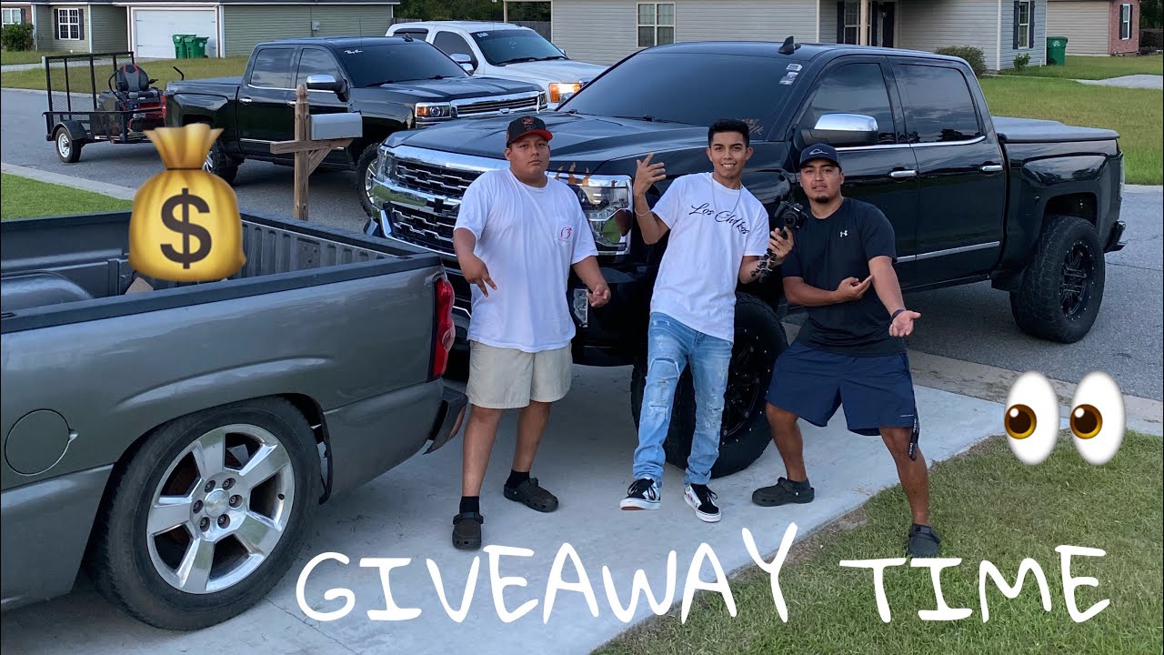 GIVEAWAY TIME!