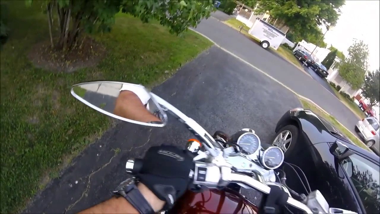 Sound of my 1996 Honda Magna VF750 Jardine Megaphones mufflers
