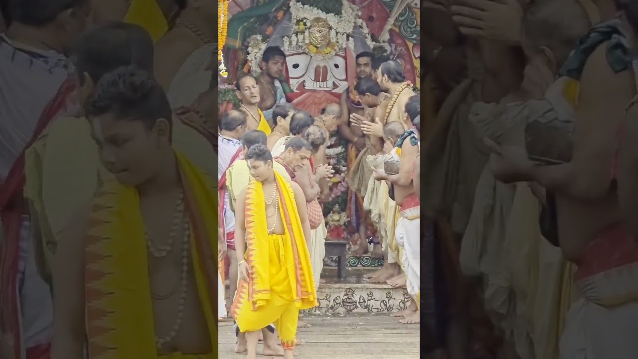 ଆଜି ଗରୁଡ଼ ଶୟନ ଦ୍ଵାଦଶୀ ତିଥିରେ ଚତୁର୍ଦ୍ଧା ମୂର୍ତ୍ତି ଙ୍କ ମଙ୍ଗଳ ଆଳତି ଦର୍ଶନ