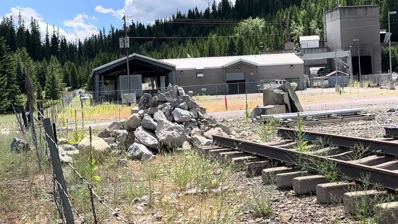 Ventilation Fans at Flathead Tunnel