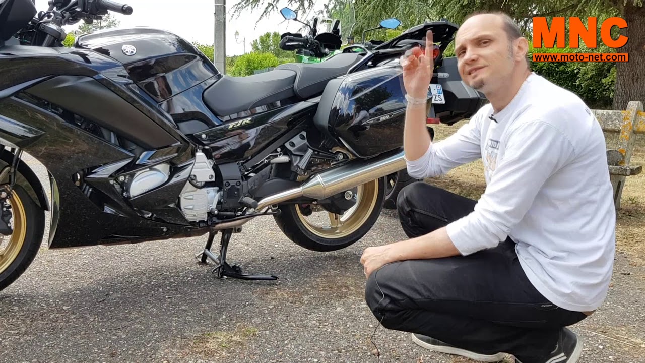 Duel Kawasaki Versys 1000 Vs Yamaha FJR1300 : le maxitrail routier a tué le sport GT ?