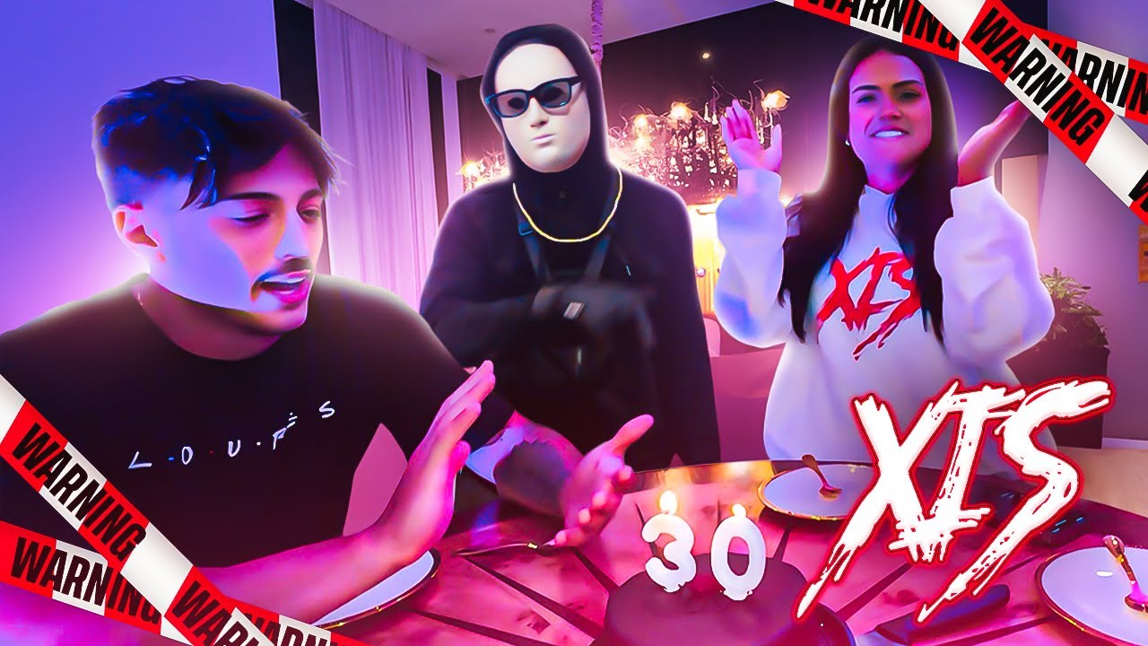 O XIS TROUXE UM BOLO DE ANIVERSÁRIO PARA A CAMILA!!!  ( XIS CELEBS EP 24 T2 )