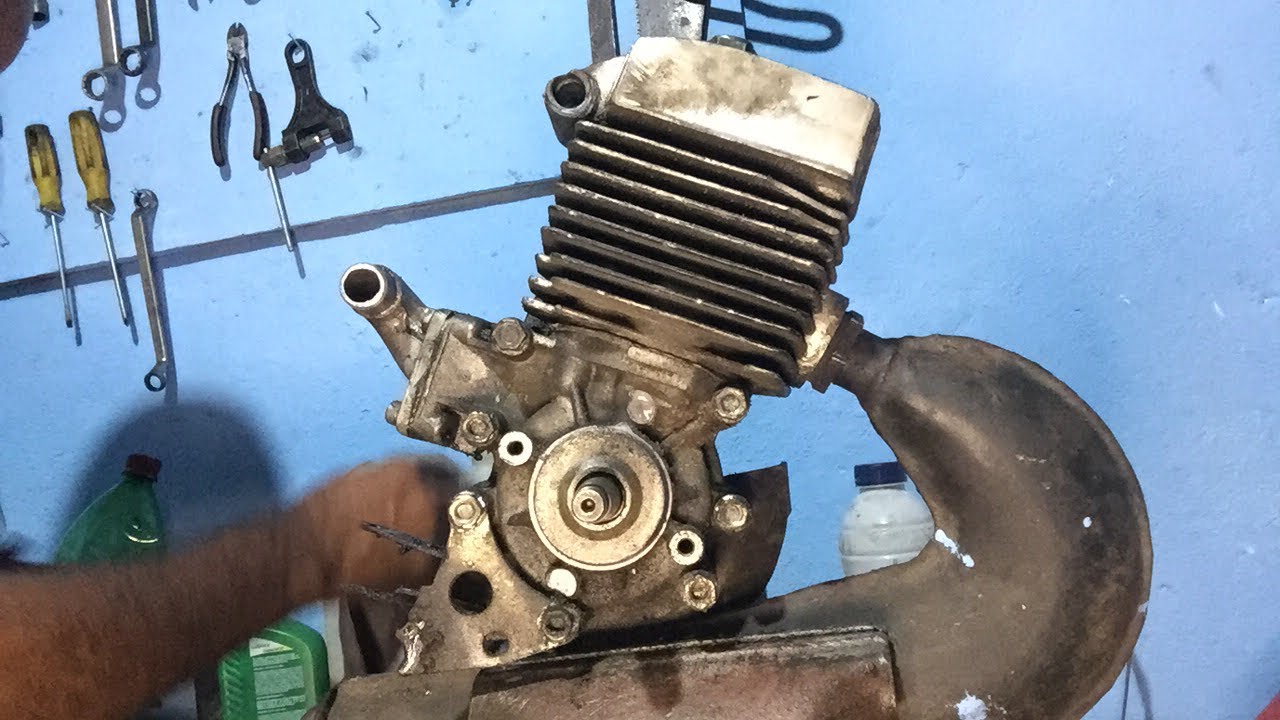 Desmontando Motor Mobilete