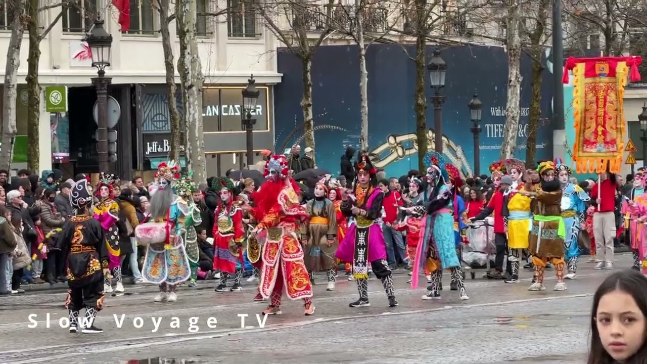 Nouvel an lunaire du cheval de feu sur les champs élysées - 2026