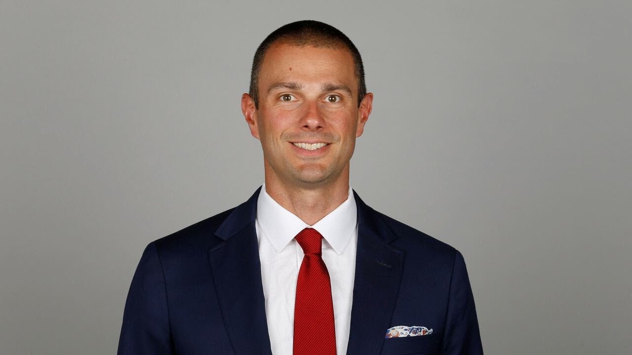 Las Vegas Raiders hire Buccaneers' John Spytek as new general manager