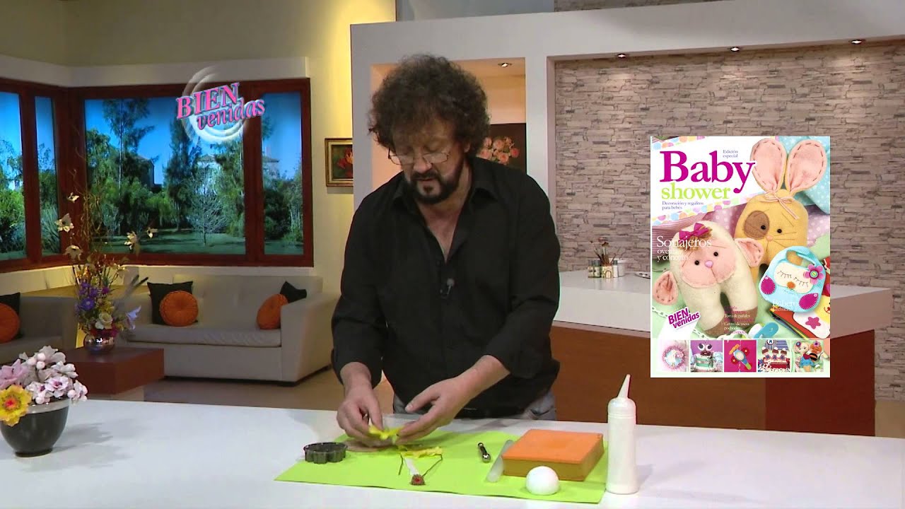 Jorge Rubicce - Bienvenidas en HD - Modela una rosa doble con porcelana fría.