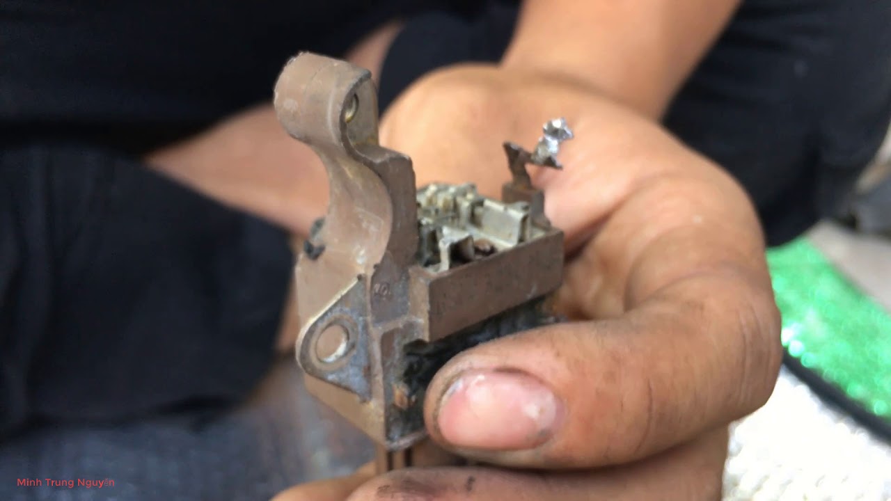 Thay ic máy phát cho innova / Kiểm tra dynamo innova / Sáng đèn báo sạc trên đồng hồ táp lo