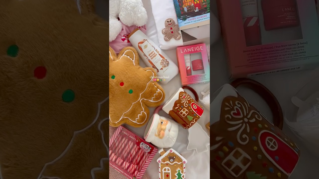 Couldn&rsquo;t resist sharing🎄🤶 have you shopped for Christmas yet #christmashaul #christmasdecor #haul