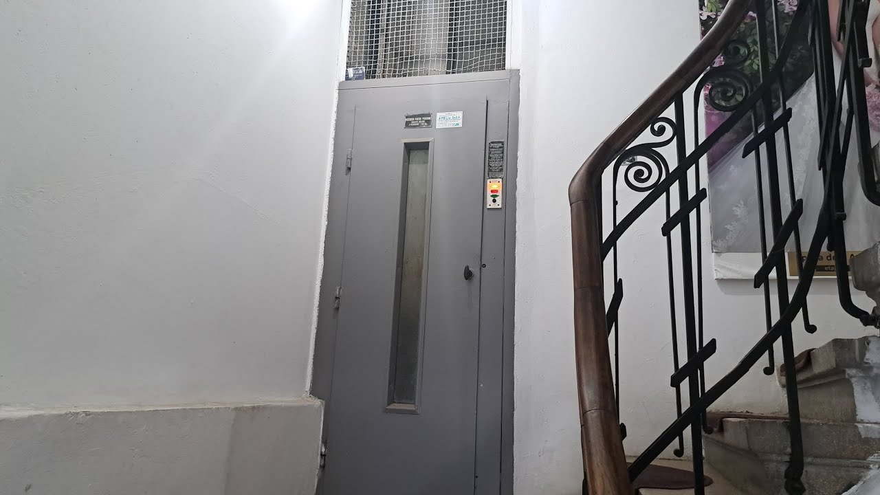 1930 Ascensorul București traction elevator @ Bd. Lascăr Catargiu 27, Bucharest, RO