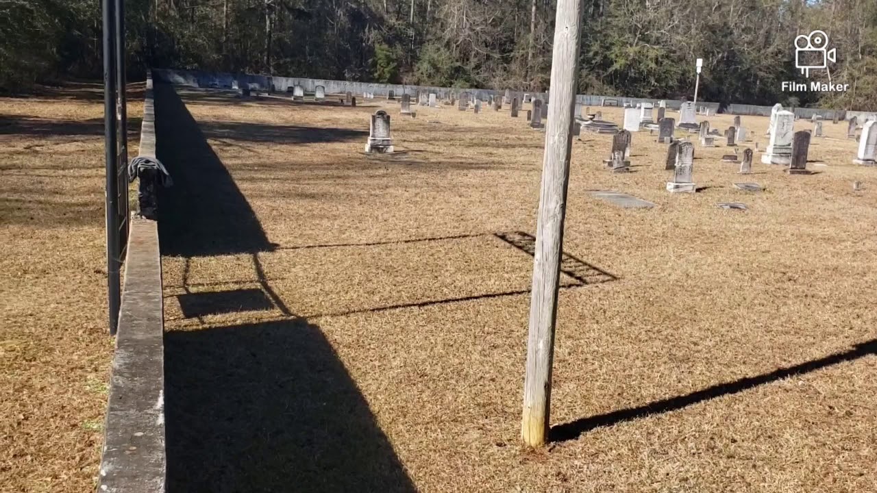 Haunted Coon Hill Cemetery walking the wall