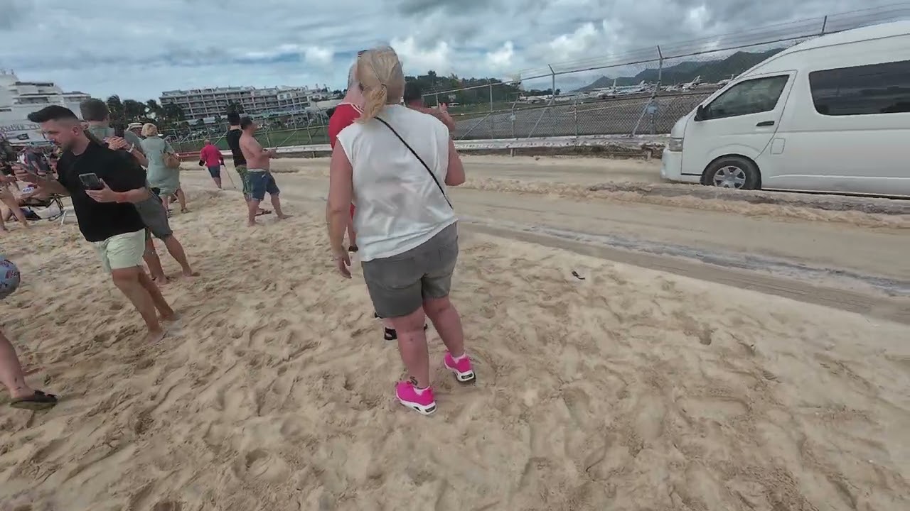 takeoff at Macu beach