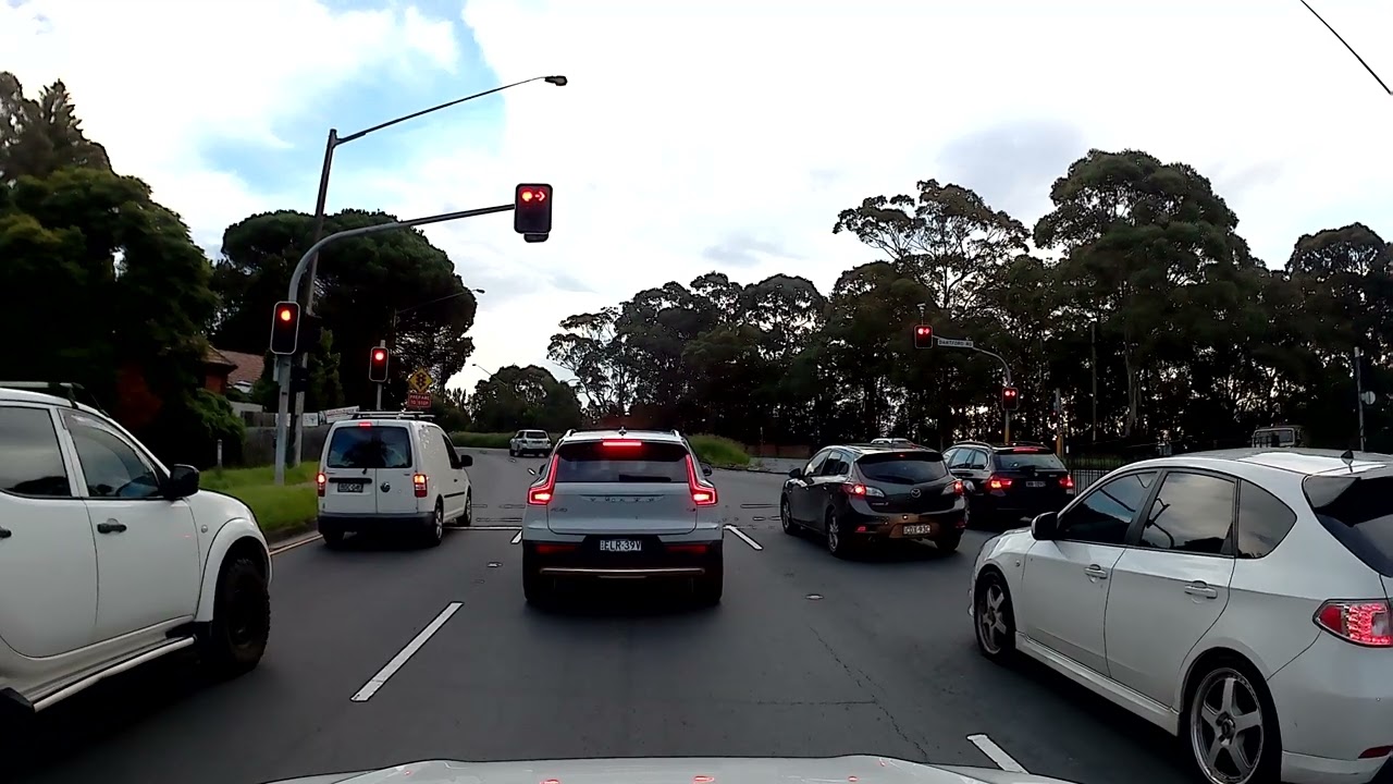 Evening drive through suburban Sydney - Thornleigh and Pennant Hills and Carlingford