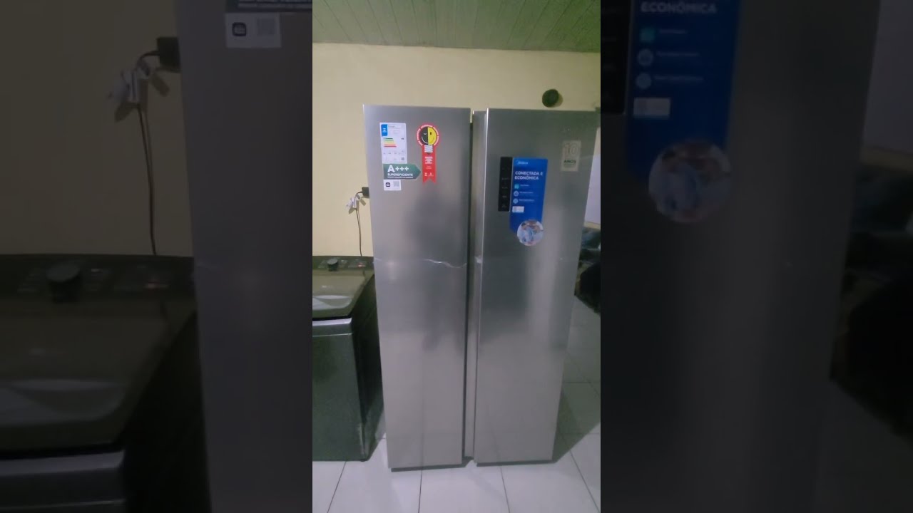Geladeira  Midea 511L Side by Side Inverter A+++ RS710