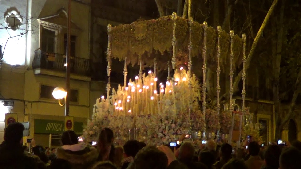 Esperanza de Triana - Reyes Catolicos 2018 - Costaleros de la Virgen del Amparo