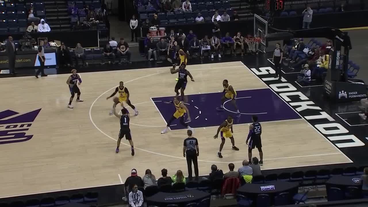 Marcus Graves with 21 Points vs. South Bay Lakers