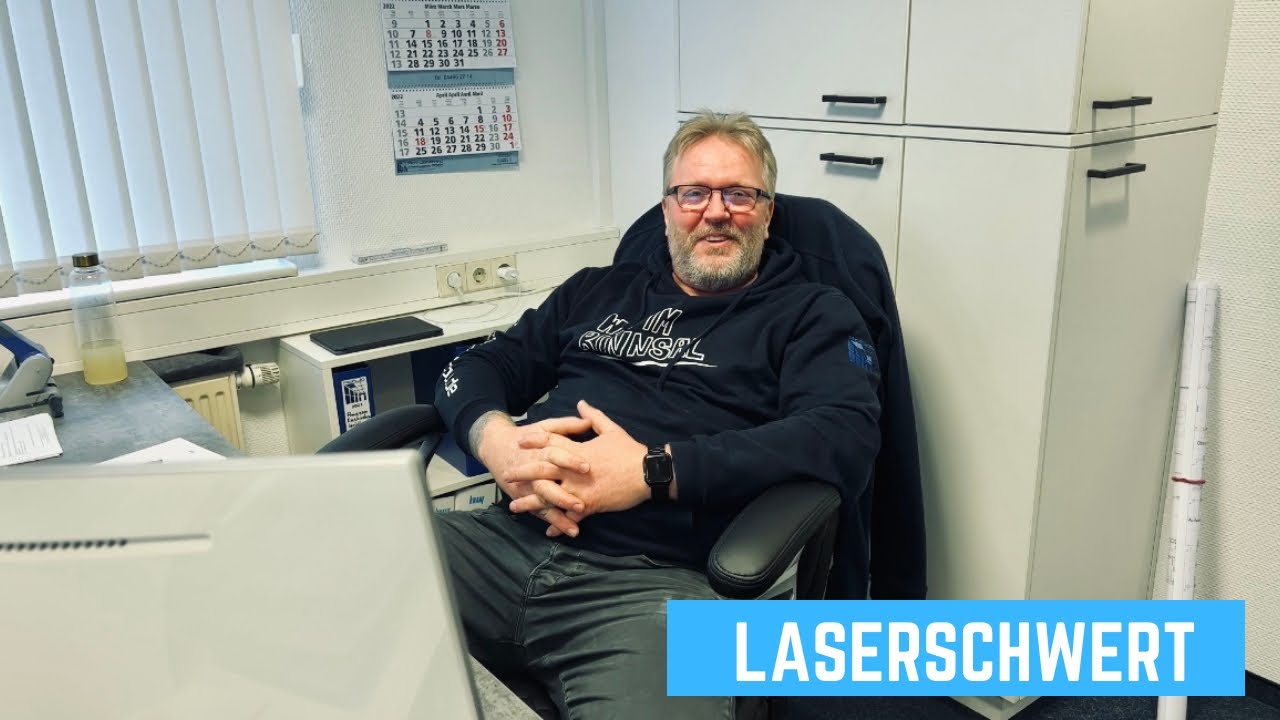 Baustellen Laserschwert | Im Büro
