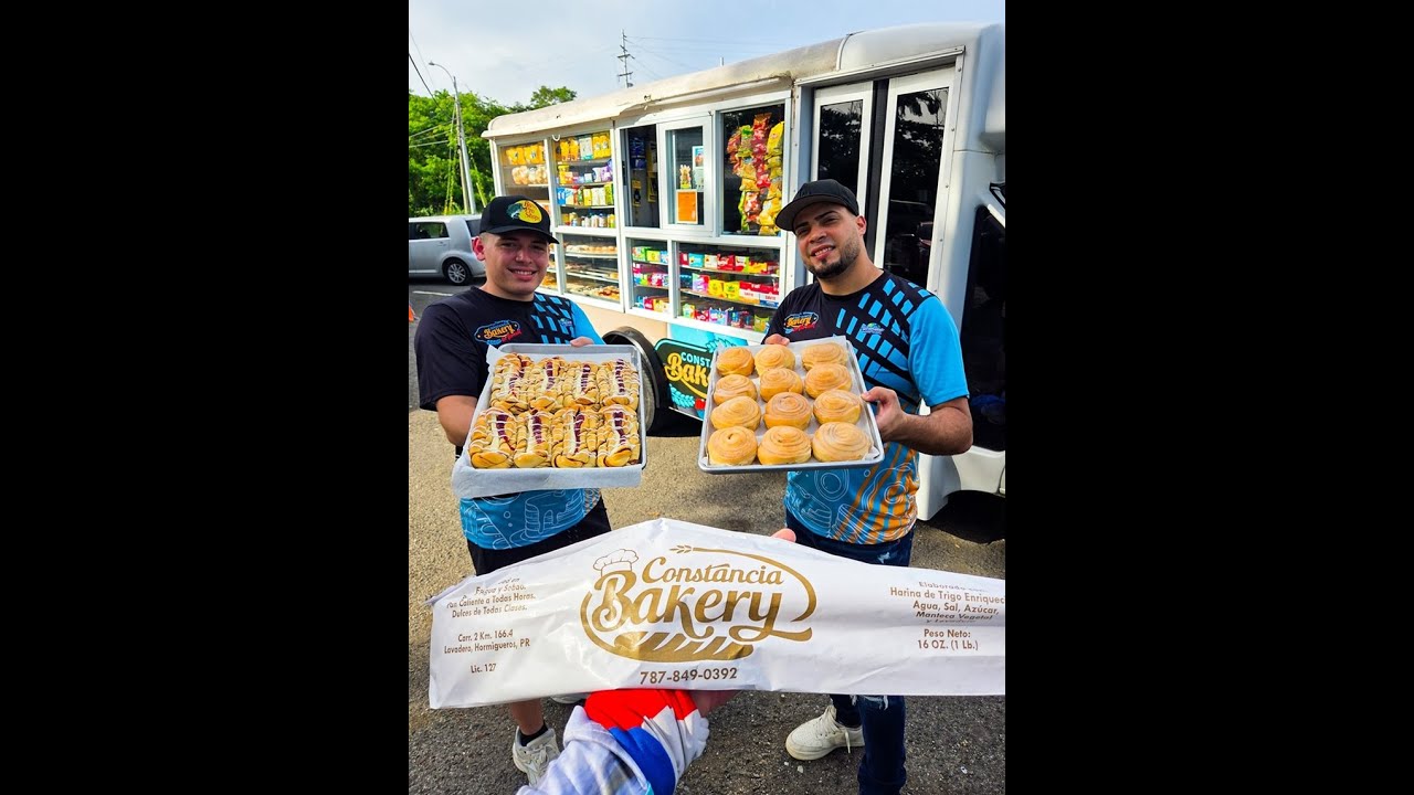 2 Jovenes Crean 🥖🚚🍰 Panaderia Rodante con To los Dulces Boricuas ❤️🇵🇷 Pan Calientito.. Directito A T