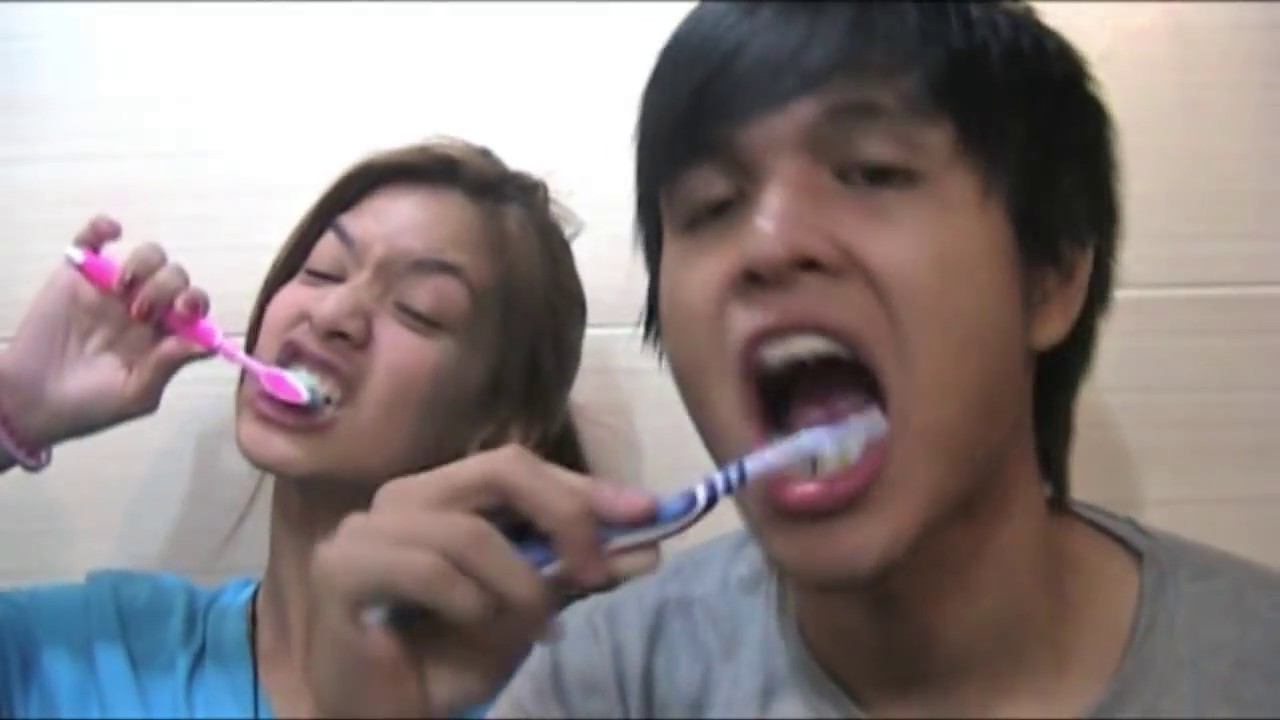 JAMICH - How To Brush Your Teeth