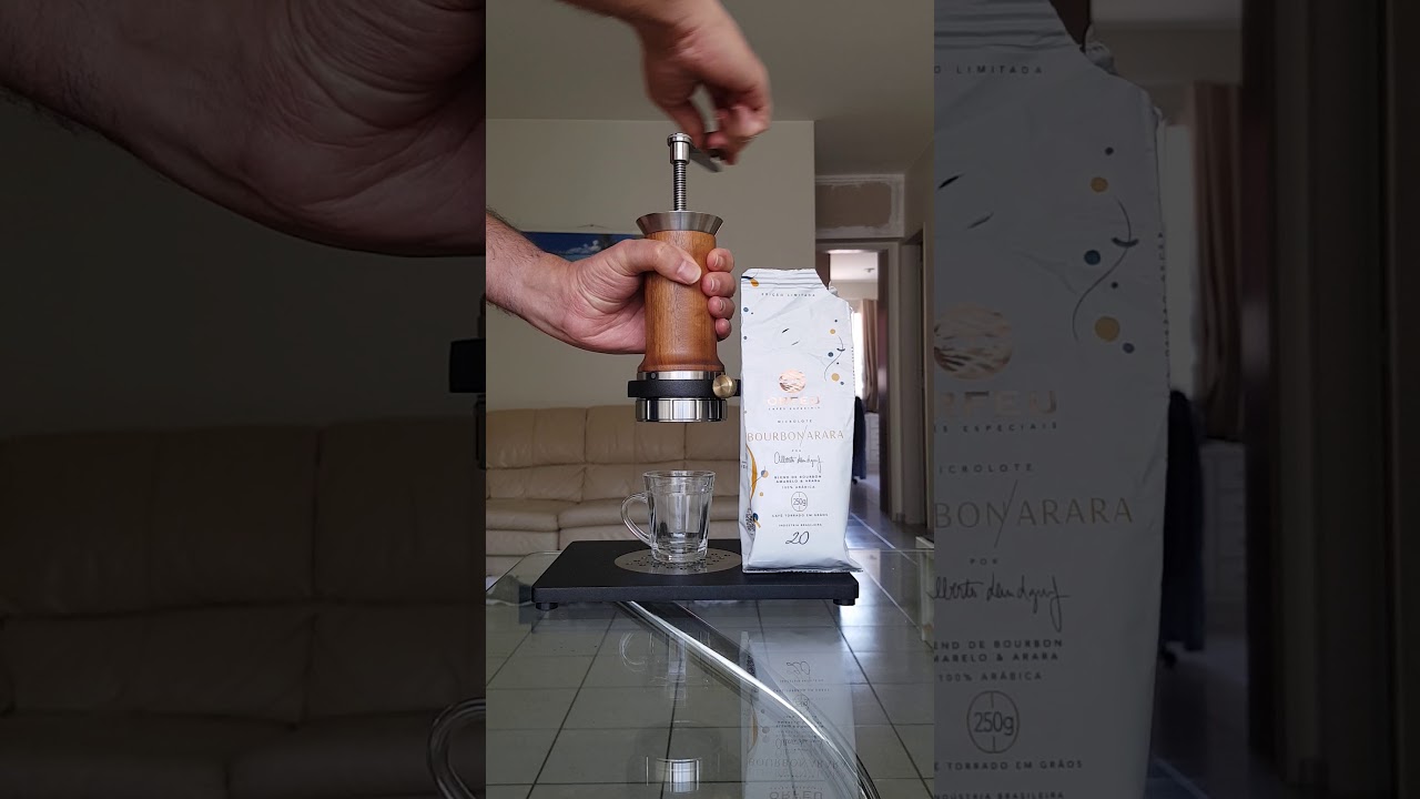 Aram Espresso Maker. Pulling the Perfect Espresso Shot.