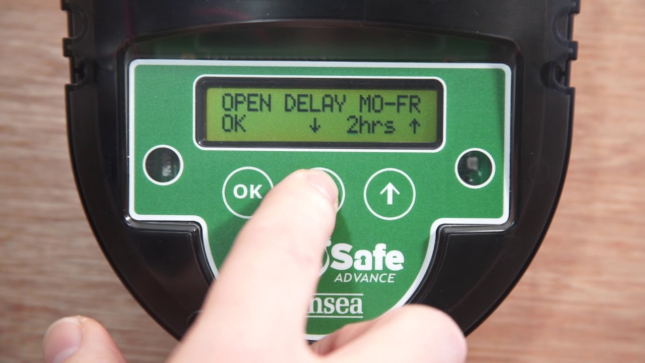 How to Set Up your Brinsea ChickSafe Advance Automatic Hen House Door Opener