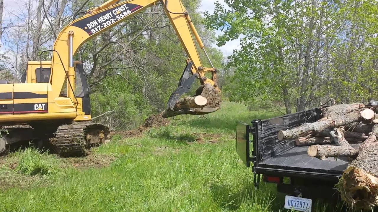 CAT312 with MIE Mechanical Excavator Thumb