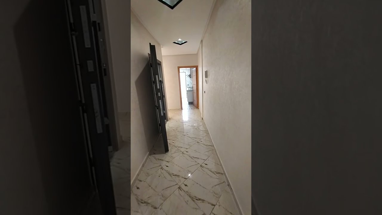 شقه للبيع في الطابق الثالث الأبرار سيدي عثمان الدار البيضاء 67 متر 0666345716