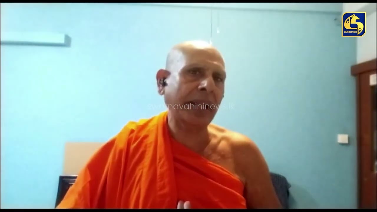 අගමැතිතුමිය එහෙන් අනාගන්නවා.. ඇමතිවරු මෙහෙන් අනාගන්නවා... අපිලගෙ සාදුට හොදටම තදවෙයි...