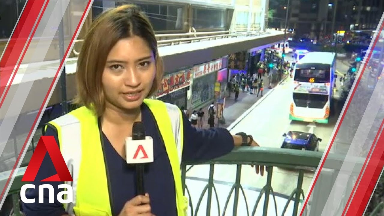 Hong Kong protests: Peaceful rally calling for international support deteriorates into chaos