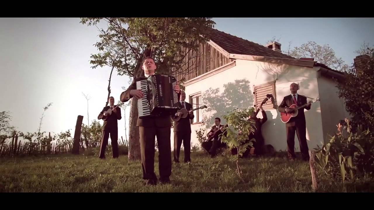 Ansambl Hajo - Evo opet šorom vranci jure (OFFICIAL VIDEO)