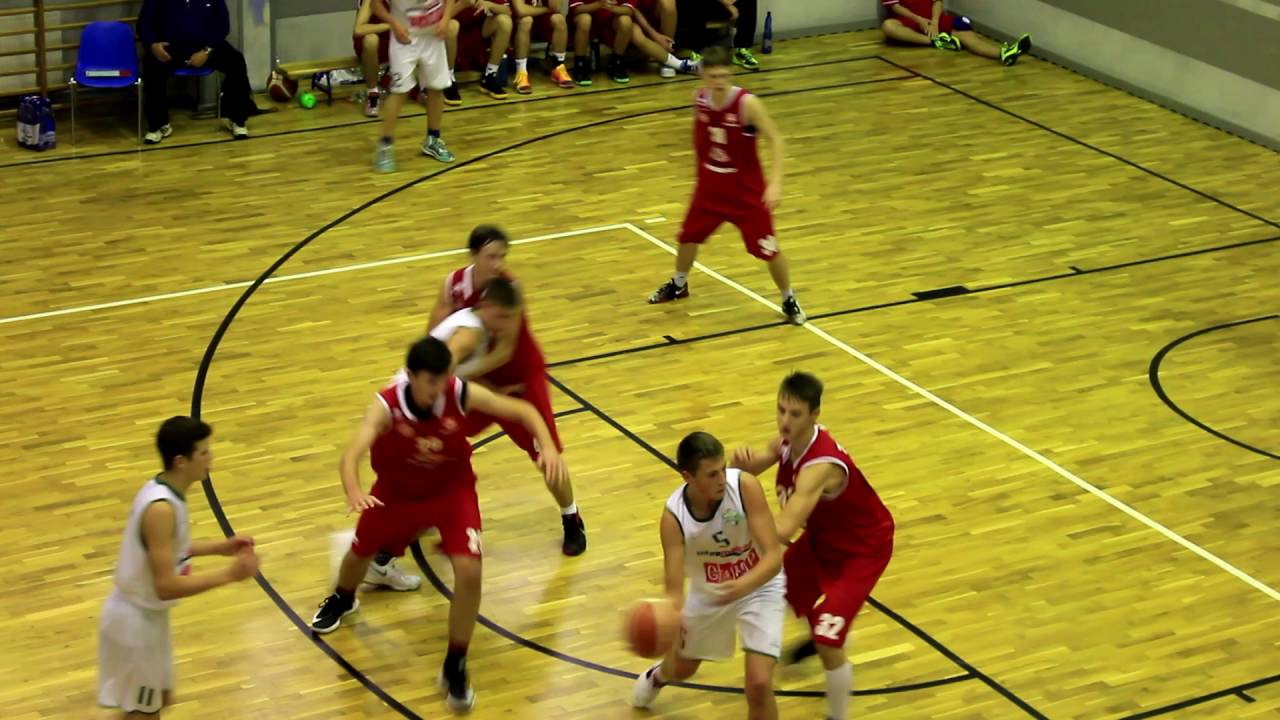 SKM Zastal Fatto Deweloper Zielona Góra - BK Pardubice (r. 2000/01)