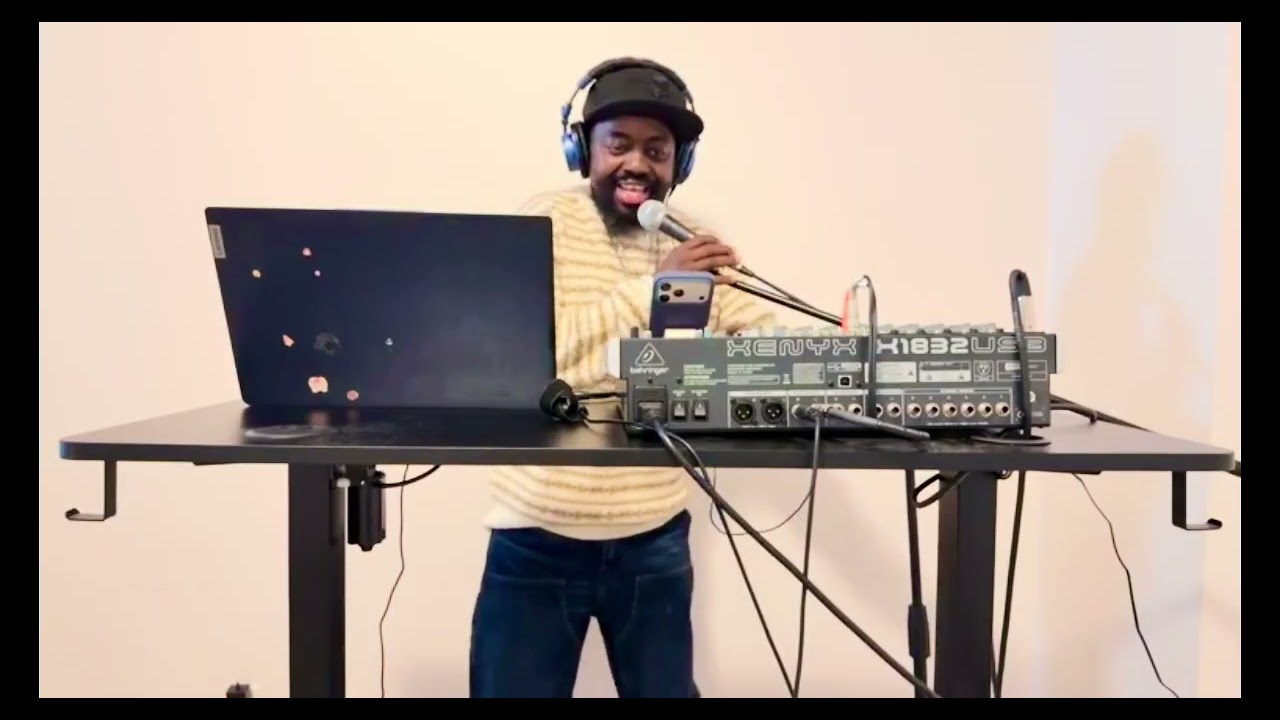 Mdundo Studio +1 Live Valentine Show 