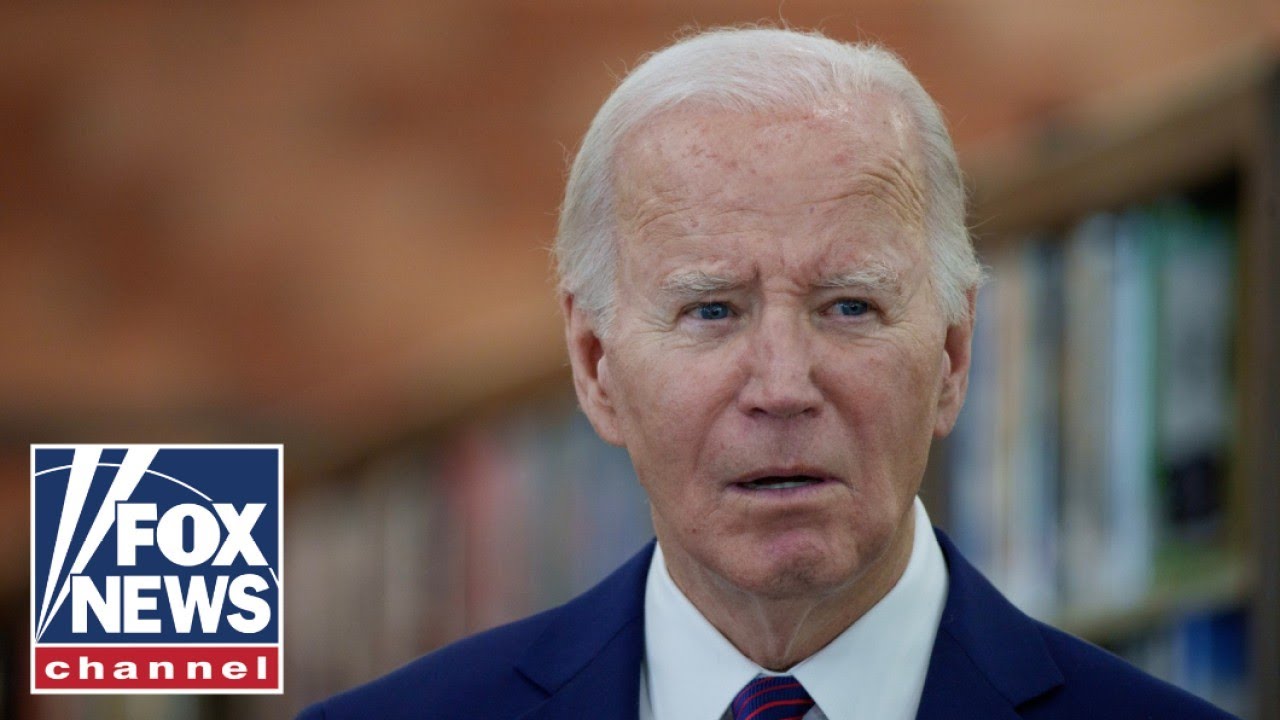 Donors alarmed by Biden's 'cheat sheet' cards
