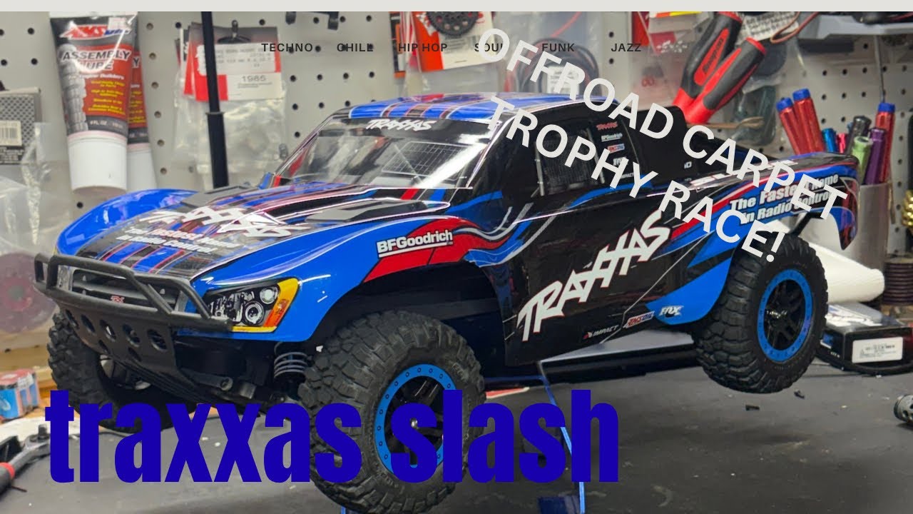 Гонка за трофеи Traxxas Slash! Смогу ли я одержать победу во время всего этого разрушения?