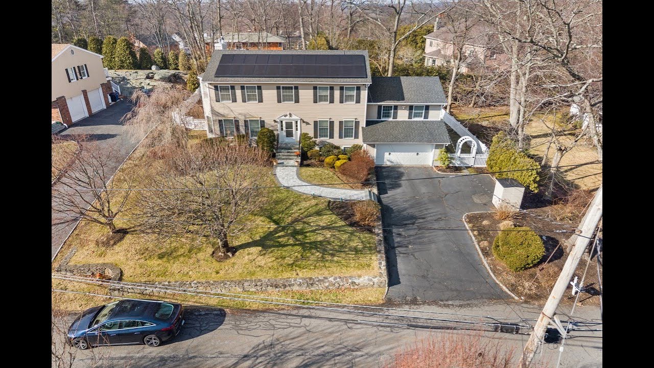 35 Rock Cliff Pl White Plains, NY | Shawn May Photography