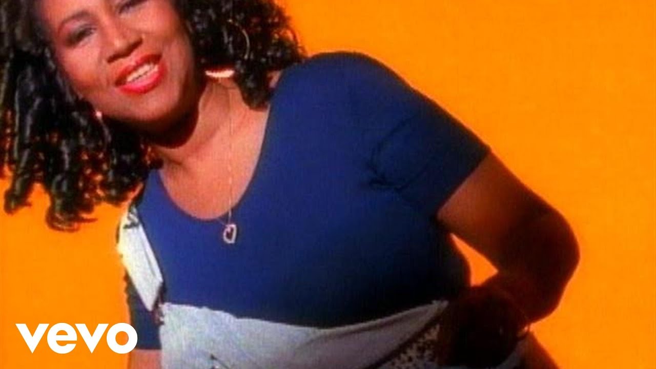Aretha Franklin - Everyday People (Official Music Video)