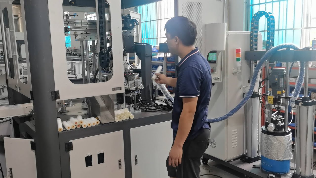 Foam Roller PUR Glueing & Tubes Assembly Machine Testing for TURKISH Customer