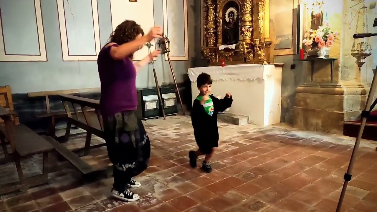 Jota de San Roque y Alborada Coyantina con Diego Bello y Denise Silva en Villasabariego, León