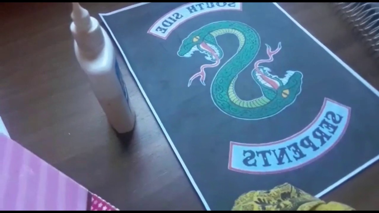 Fa&ccedil;a voc&ecirc; mesmo: caderno de Riverdale