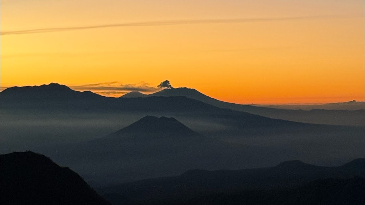 Hiking Mount Bromo & Ijen