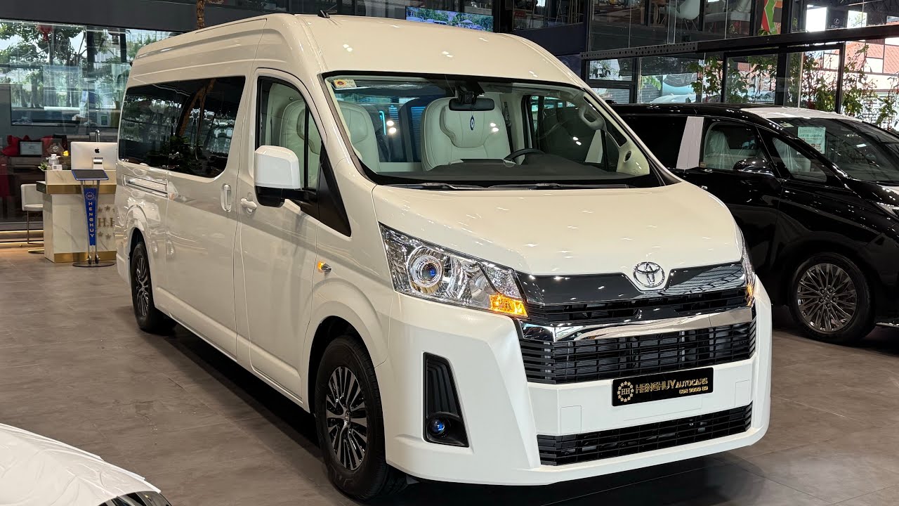 New TOYOTA HIACE VIP 2025 - Interior Exterior Details