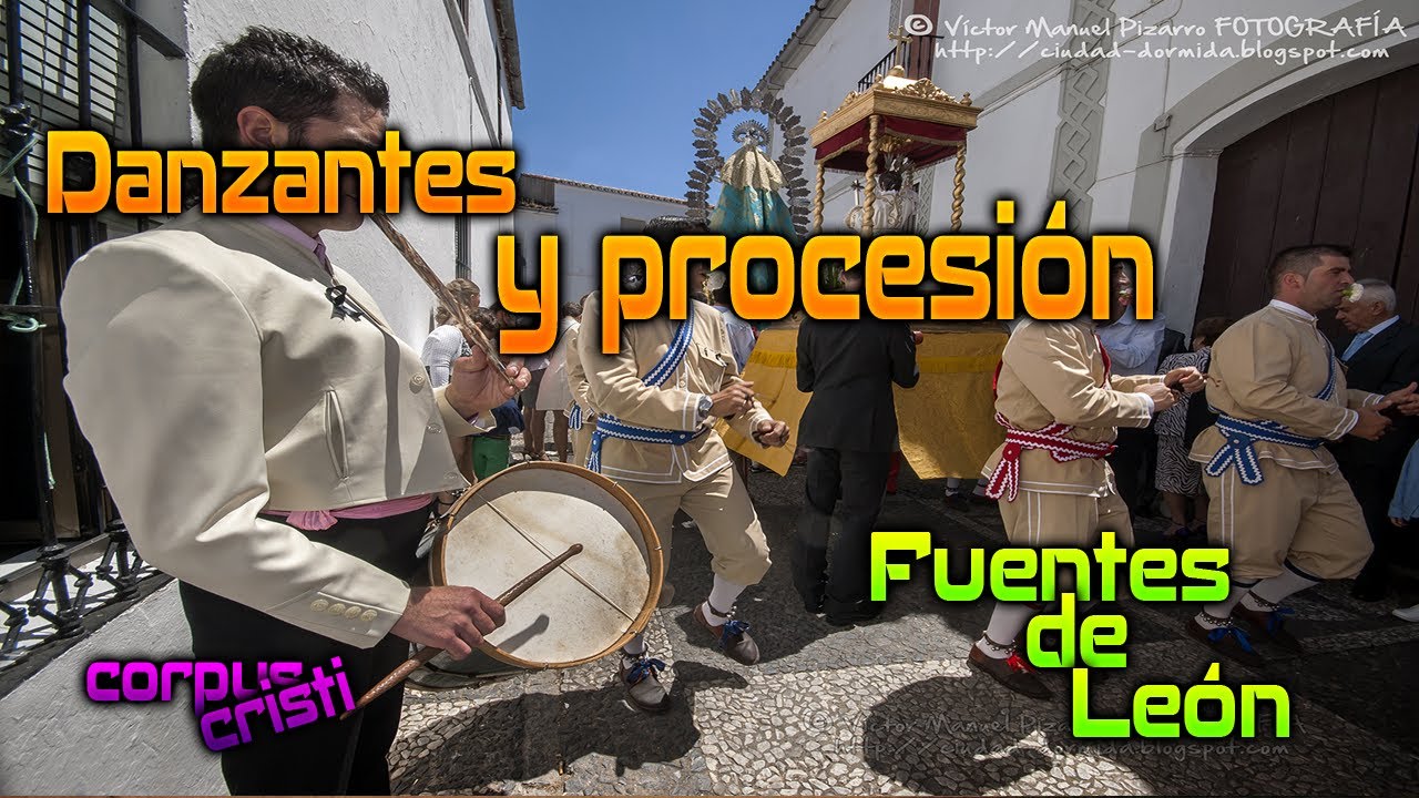 Copus Christi - Procesión y danzantes en la iglesia - Fuentes de León