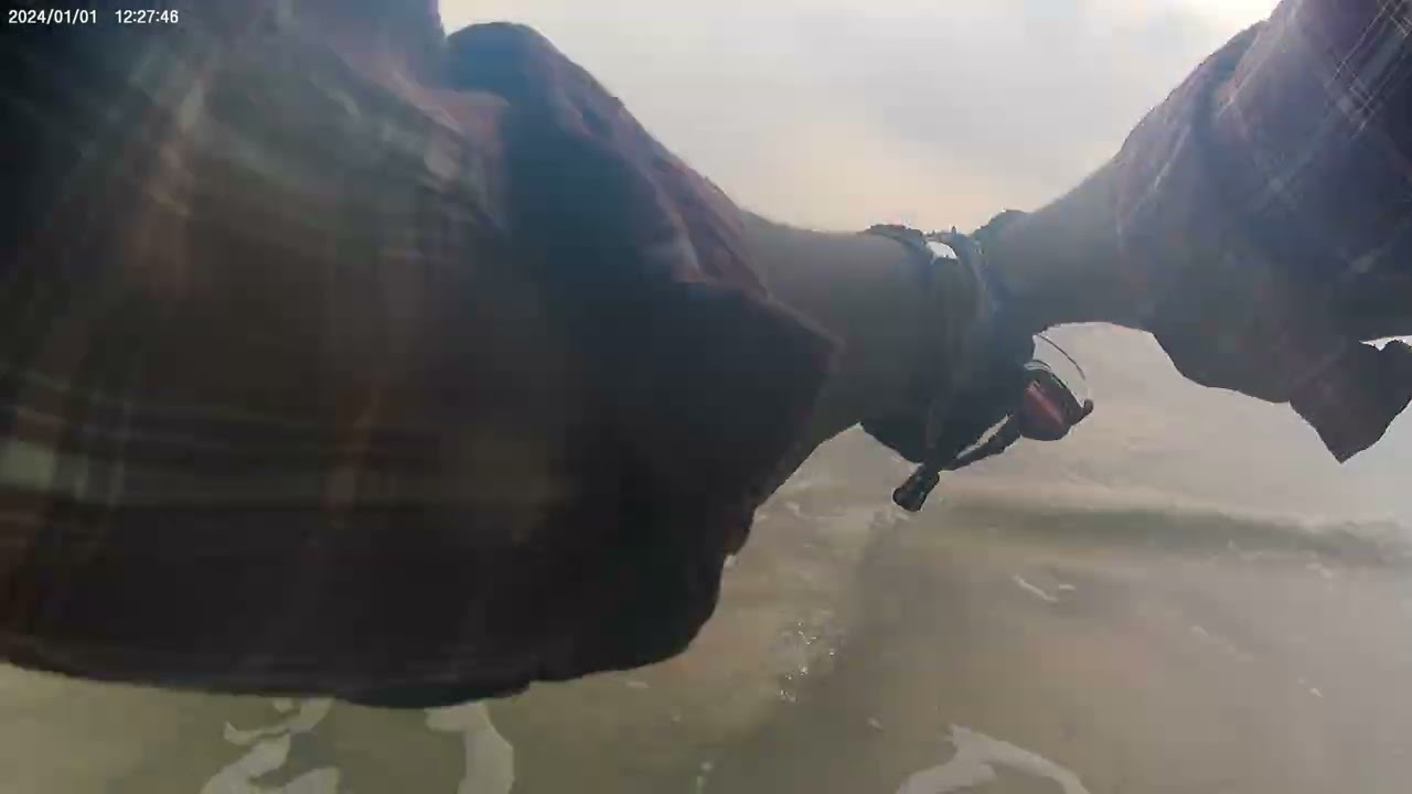 SEASON 1 DAY 4..“Fishing Tutorial: How NOT to Catch Fish 🎣😂”