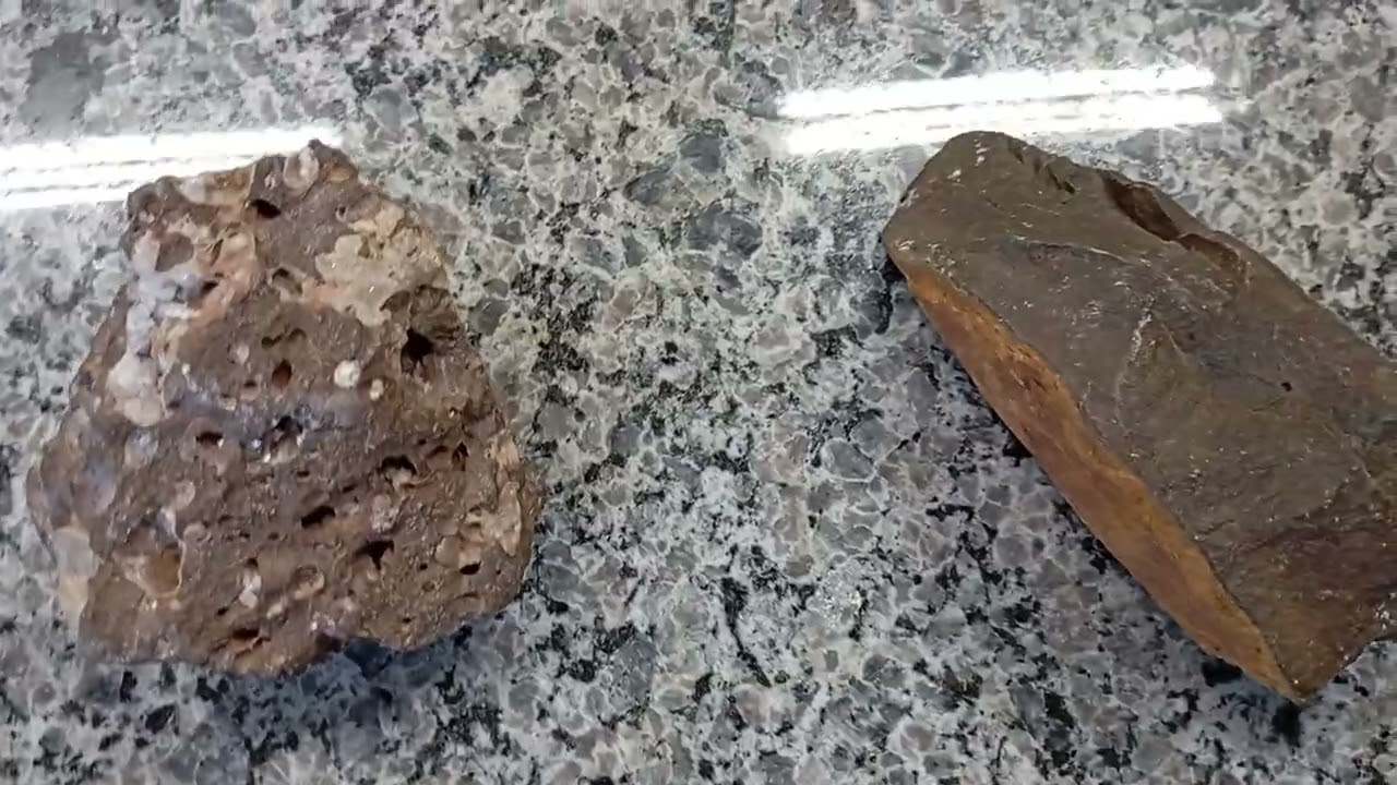 Rochas &Iacute;gneas.