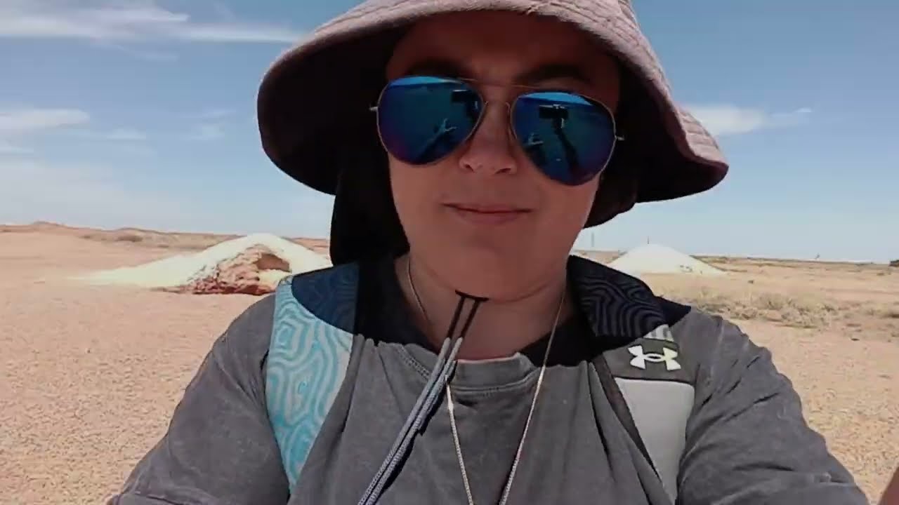 Outback Walk: From the Golf Course to Coober Pedy + Scary Deep Mine Shafts