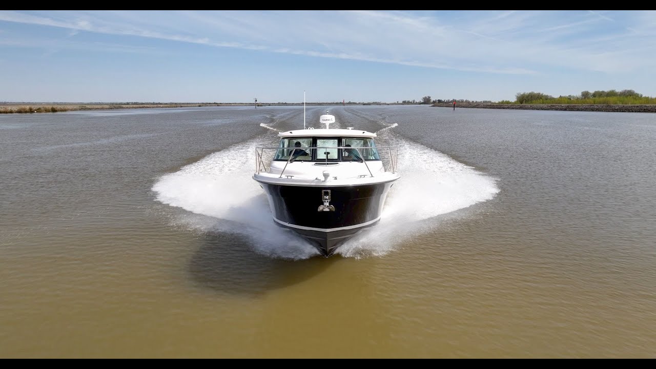 Tiara 31 Coronet