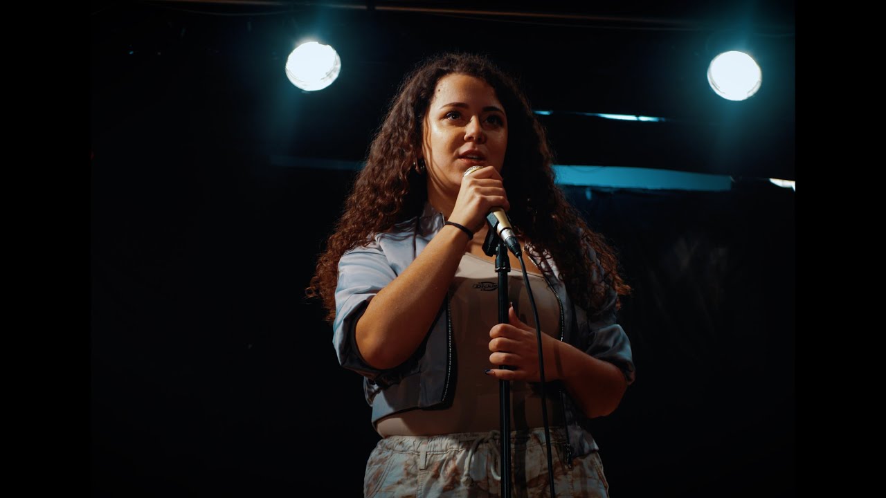 Miriana Abramo - 'A CASA MIA (Official Video)