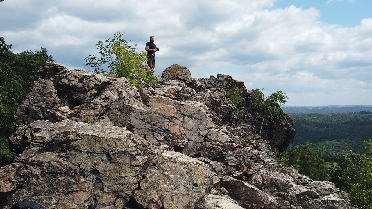 147. Přechod Brdy Mountains, 2. díl : Buřtkraft Uršula zabiják vandráků