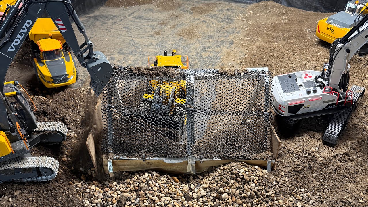 Double E, Huina, and Kabolite RC Excavators and Loader Screening Material Together