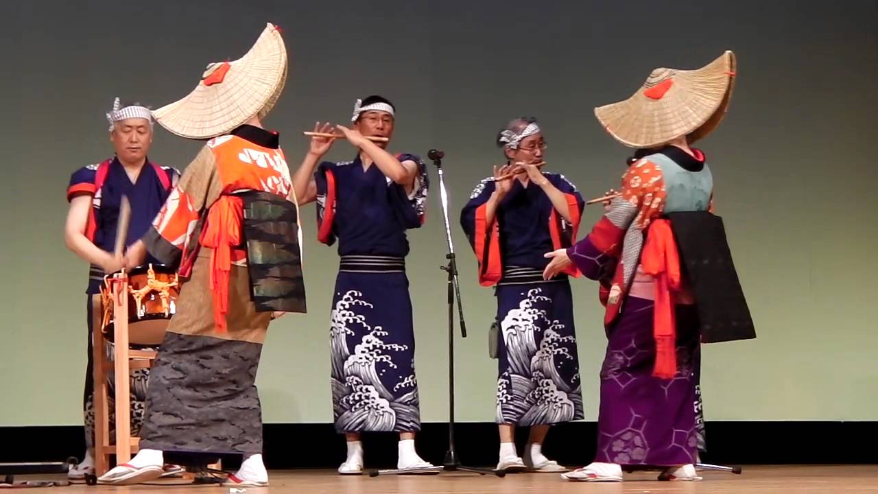 西馬音内盆踊り　秋田県羽後町